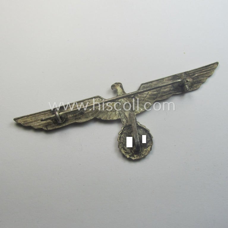 WH (Heeres- o. KM) 'frosted' silver-toned- (and/or: typical 'Buntmetall'-based) officers'-pattern breast-eagle (ie. 'Metall Offiziers-Brustadler für die Sommeruniform')