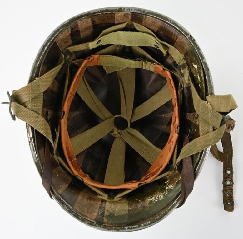 US WW2 82nd Airborne Division 508th Parachute Infantry Regiment Combat Helmet