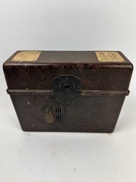 Nice original German WW2 FF33 Field Telephone (Feldfernsprecher 33) 1942