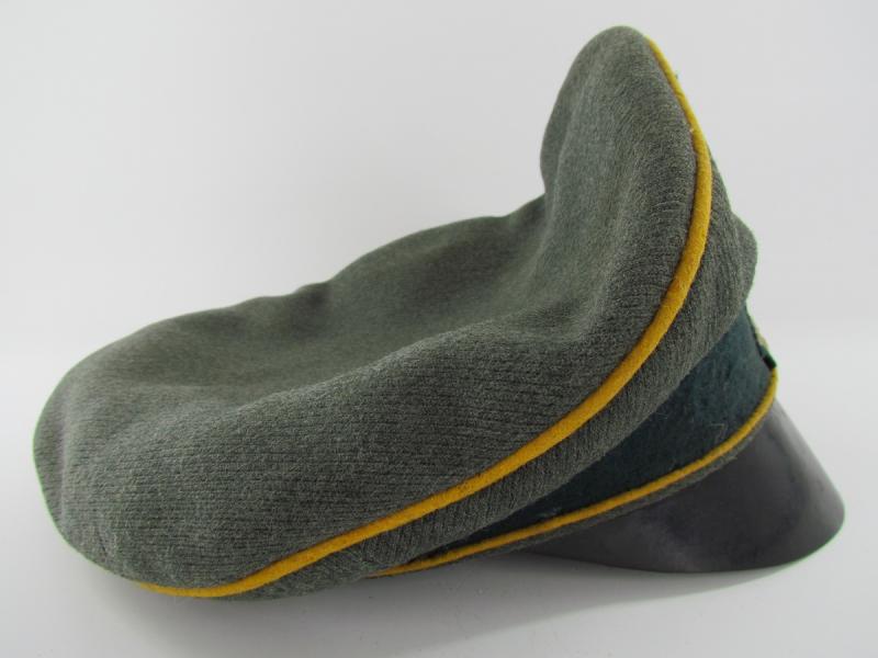 WH (Heer) Kavallerie Officers 'Crusher' Visor Cap Maker Marked
