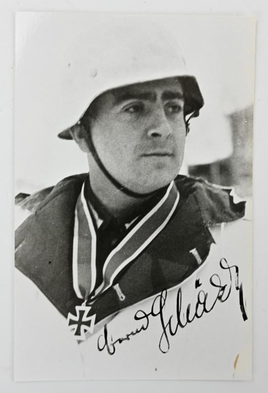 Signature of Wehrmacht Heer KC Recipient 'Bernd Schäzle'