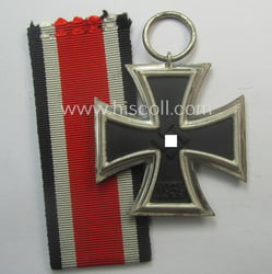 'Eisernes Kreuz II. Klasse' being a (typical) non-maker-marked...