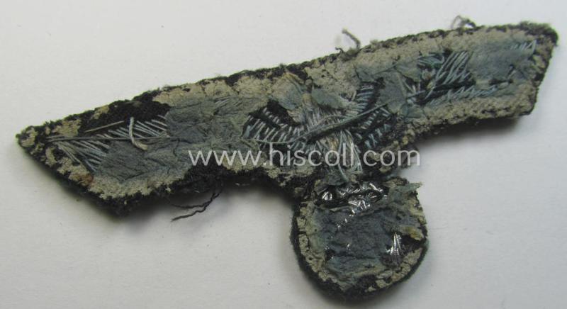 WH (Heeres) officers'-type, hand-embroidered breast-eagle (ie. 'Brustadler für Offiziere') as was executed in bright-silverish-coloured braid as was intended for usage on the various officers'-pattern tunics