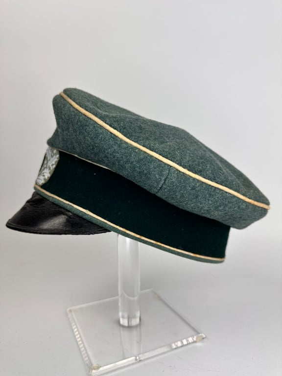 Untouched Heer Infanterie officer crusher Feldmutze.