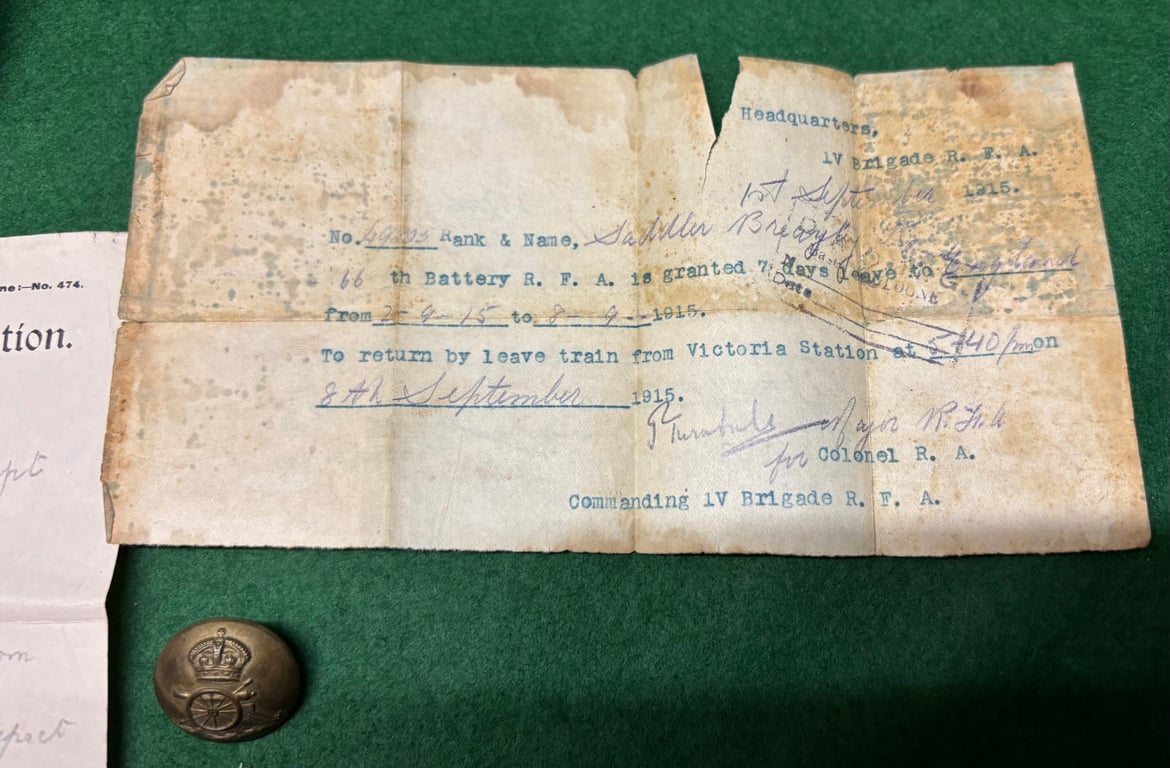 Paybook, Identity Disc, Photos and sport medal to 49805 Saddler RT Breayley RFA