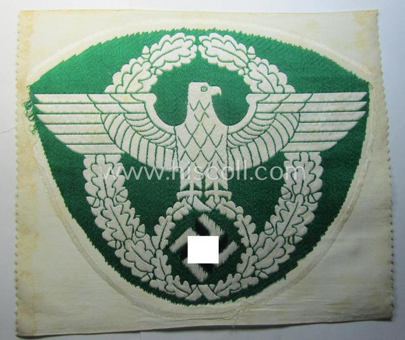 Attractive - and fairly scarcely encountered! - (larger-sized!) police (ie. 'Polizei') 'off-white'-coloured- and/or linnen-based sports'-shirt-eagle as executed in the neat 'BeVo'-weave pattern