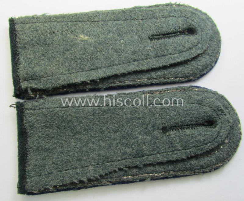 Superb - and fully matching! - pair of WH (Heeres), early- (ie. pre-war-) period, ie. 'M36 o. M40'-pattern- and neatly 'cyphered', NCO-type shoulderstraps as was intended for usage by an: 'Unteroffizier des Sanitäts-Abteilungs 6'