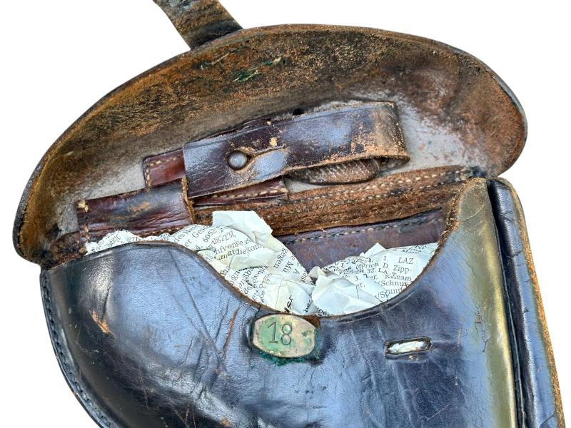 Dutch P08 Leather Pouch