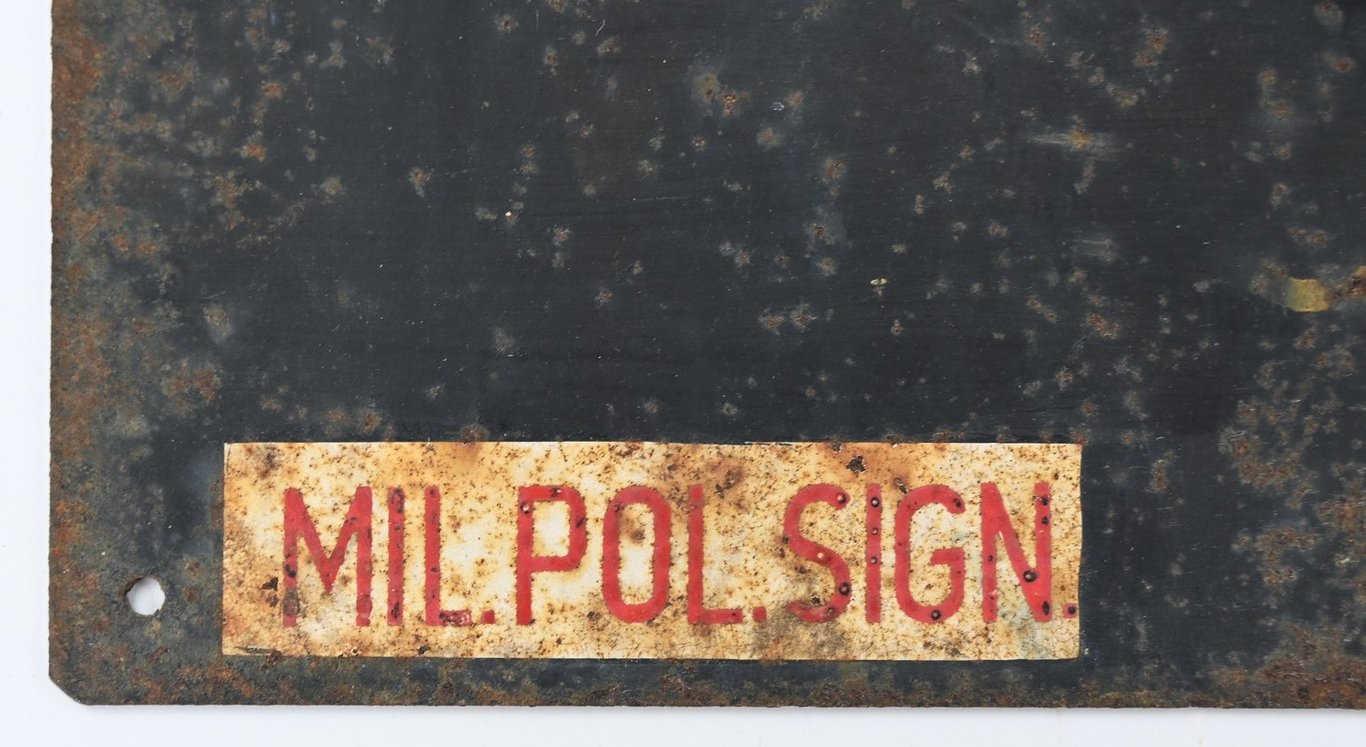 Allied WW2 Military Police Road Sign 'Trump'