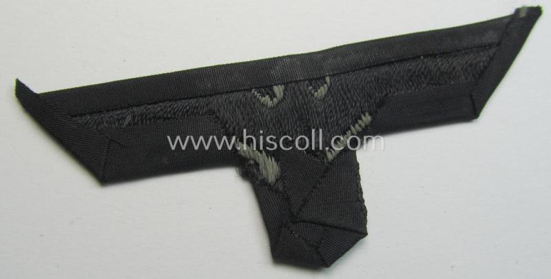 Neat, WH (Heeres) later- (ie. mid-war-) period- and/or bluish-grey-coloured 'Panzer'-type side-cap-eagle a executed in the neat 'BeVo'-weave pattern on a black-coloured background