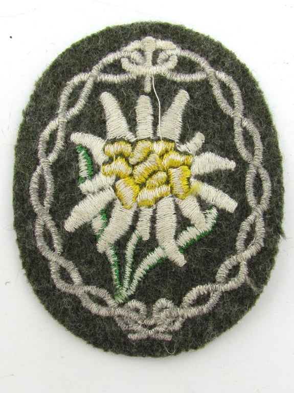Wehrmacht Gebirgsjäger Edelweiss sleeve badge