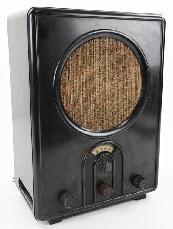 German Third Reich Era Civil Radio 'Volksempfanger VE301'