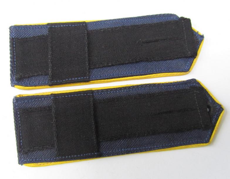 Attractive - and/or fully matching! - pair of so-called: 'Marine-HJ' (ie. naval 'Hitlerjugend') shoulderstraps, as was intended for usage by a: 'Hitlerjunge' who was attached to the: 'Bann 663' (Bann 663 = Litzmannstadt - Wartheland)