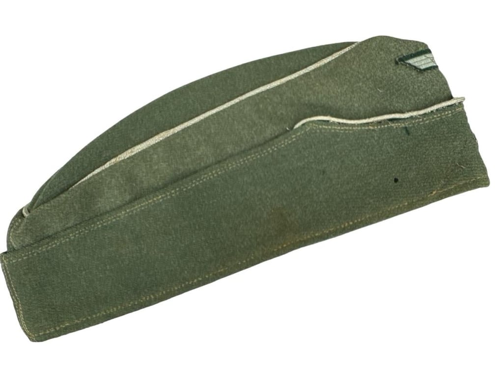 Wehrmacht ( Heer ) officer M34 overseas cap