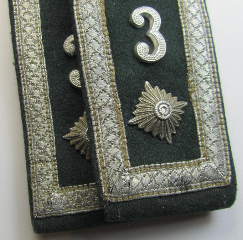 Neat - and fully matching! - pair of WH (Heeres), early- (ie. pre-) war-period, 'M36'-pattern (pointed-styled!) and generic-pattern, 'cyphered' NCO-type shoulderstraps as was intended for a: 'Feldwebel des Infanterie-Regiments 3'