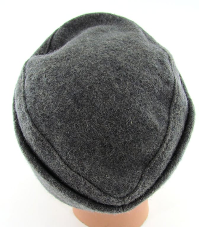 Luftwaffe M43 field cap ‘Einheitsfeldmütze’ with RBNr. 1944