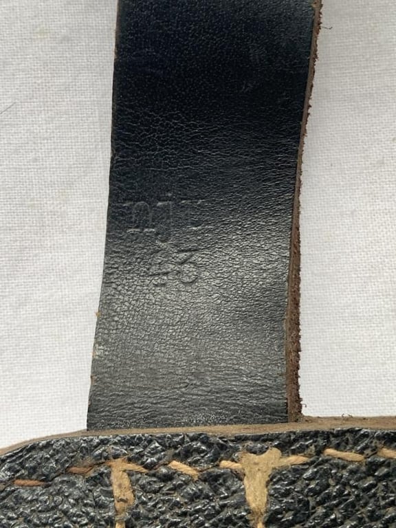 WH (Heer) Entrenching Tool Carrying Case -1943-