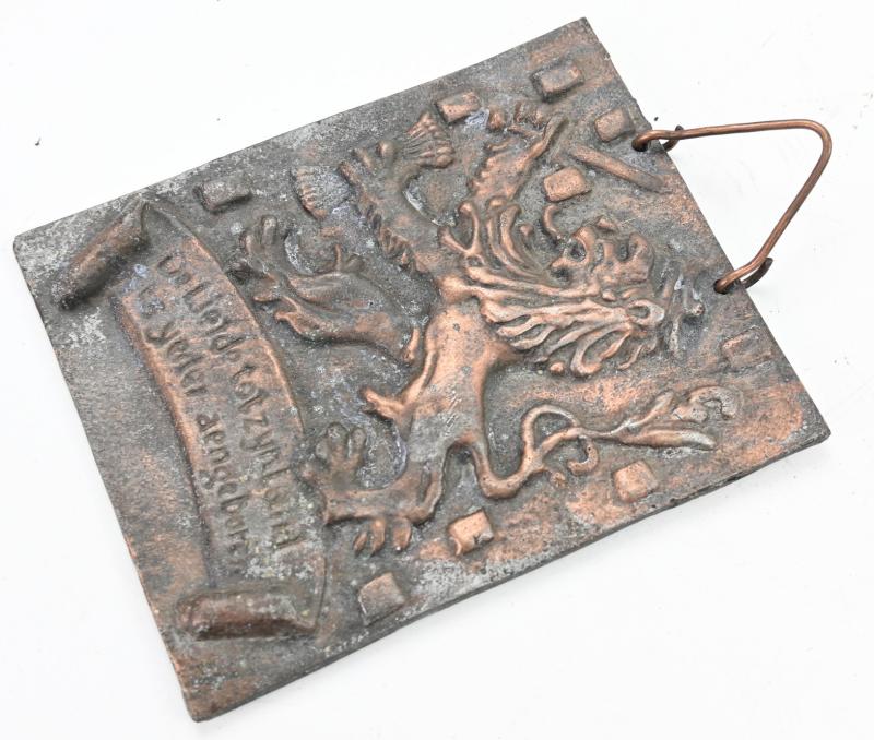 Dutch NAD Bronze Tile 'De liefde tot zijn land is ieder aangeboren'