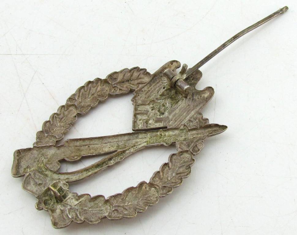 Infantry Assault Badge in Silver – Otto Schickle, Early Tombak Type