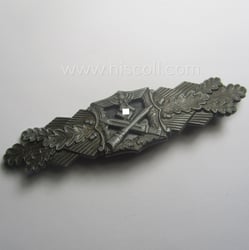 'Nahkampfspange in Bronze' (or: bronze-class close-combat clasp ie....