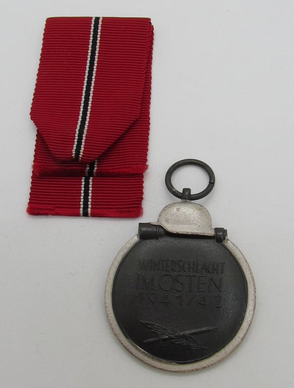 Winterschlacht im Osten 1941-42 Medal, Maker 3 (mint)