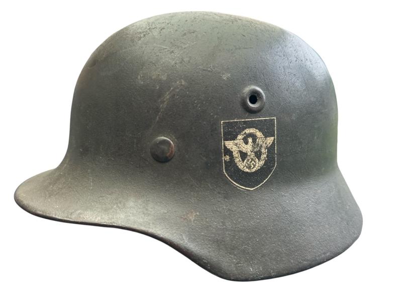 Wehrmacht Q64 DD M40 Police helmet