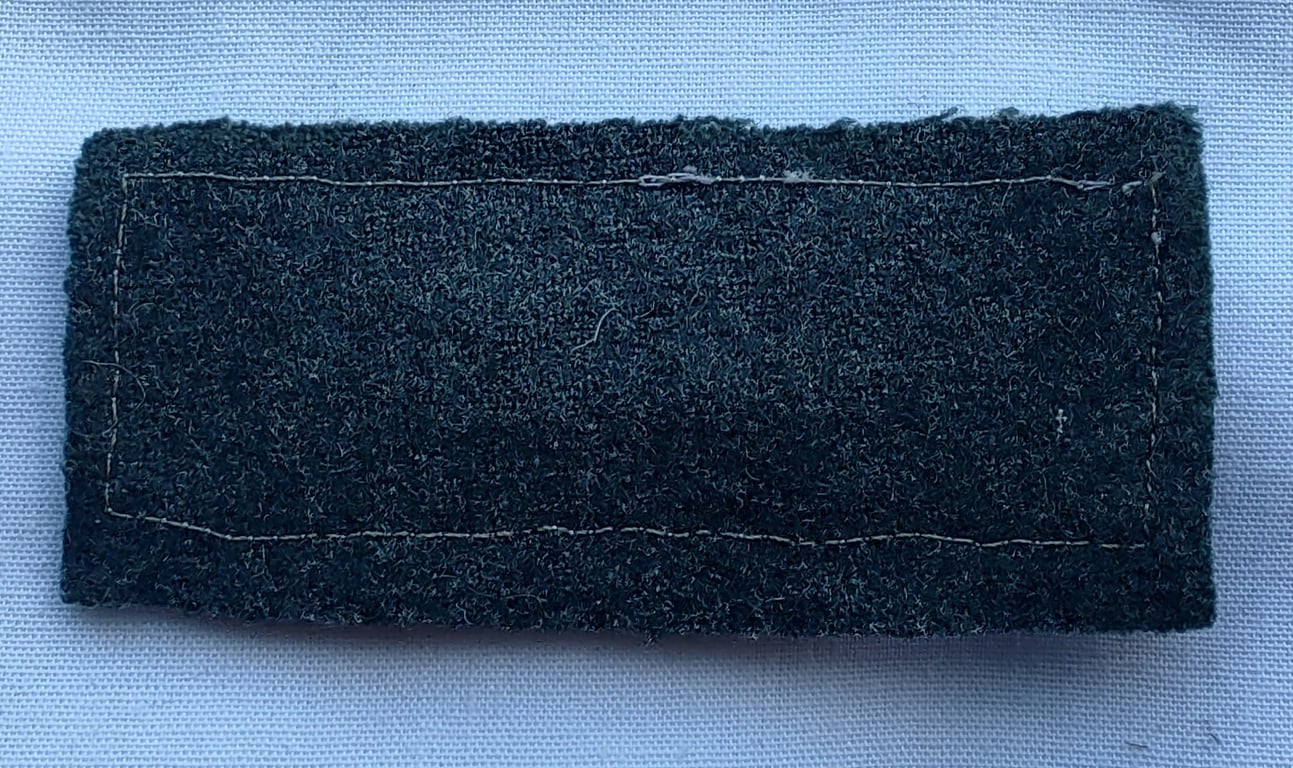 Austrian post war 'Sonderabzeichen für das Niederkämpfen von Panzerkampfwagen usw durch Einzelkämpfer in Silber'