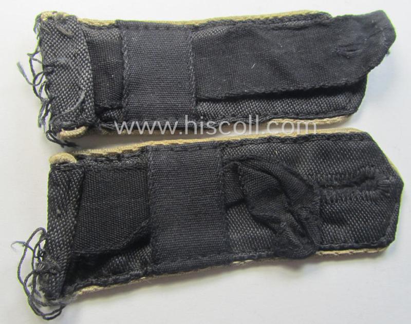 Pair of 'Reiter-HJ' (ie. 'HJ-Streifendienst') shoulderstraps: 'HJ-Kameradschaftsführer' - 'Bann 237' (237 = 'Bann Moers')