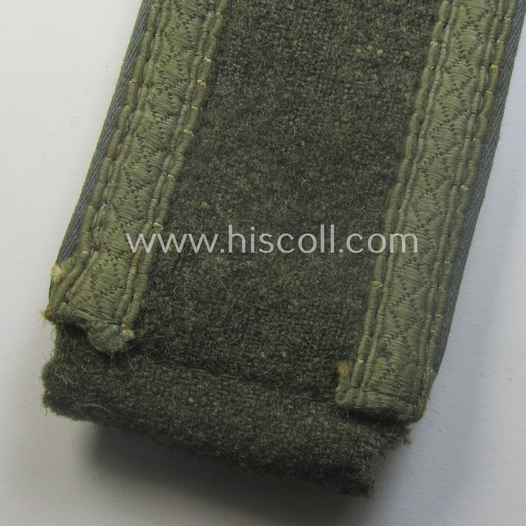 Single, 'M41 o. M43'-pattern WH (Heeres) NCO-type shoulderstrap: 'Uffz. der Nachschub-Trpn.'