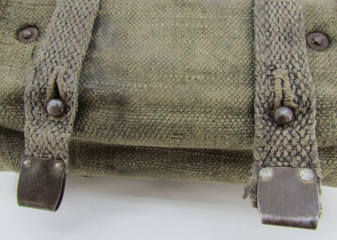German Webbing Signal Flare Cartridge Pouch