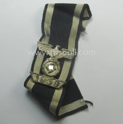 Moderately used- and/or worn example of a: 'Wiederholungsspange...