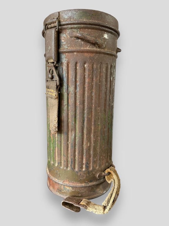 WH (HEER) Camouflage Gasmasker Canister -1939-