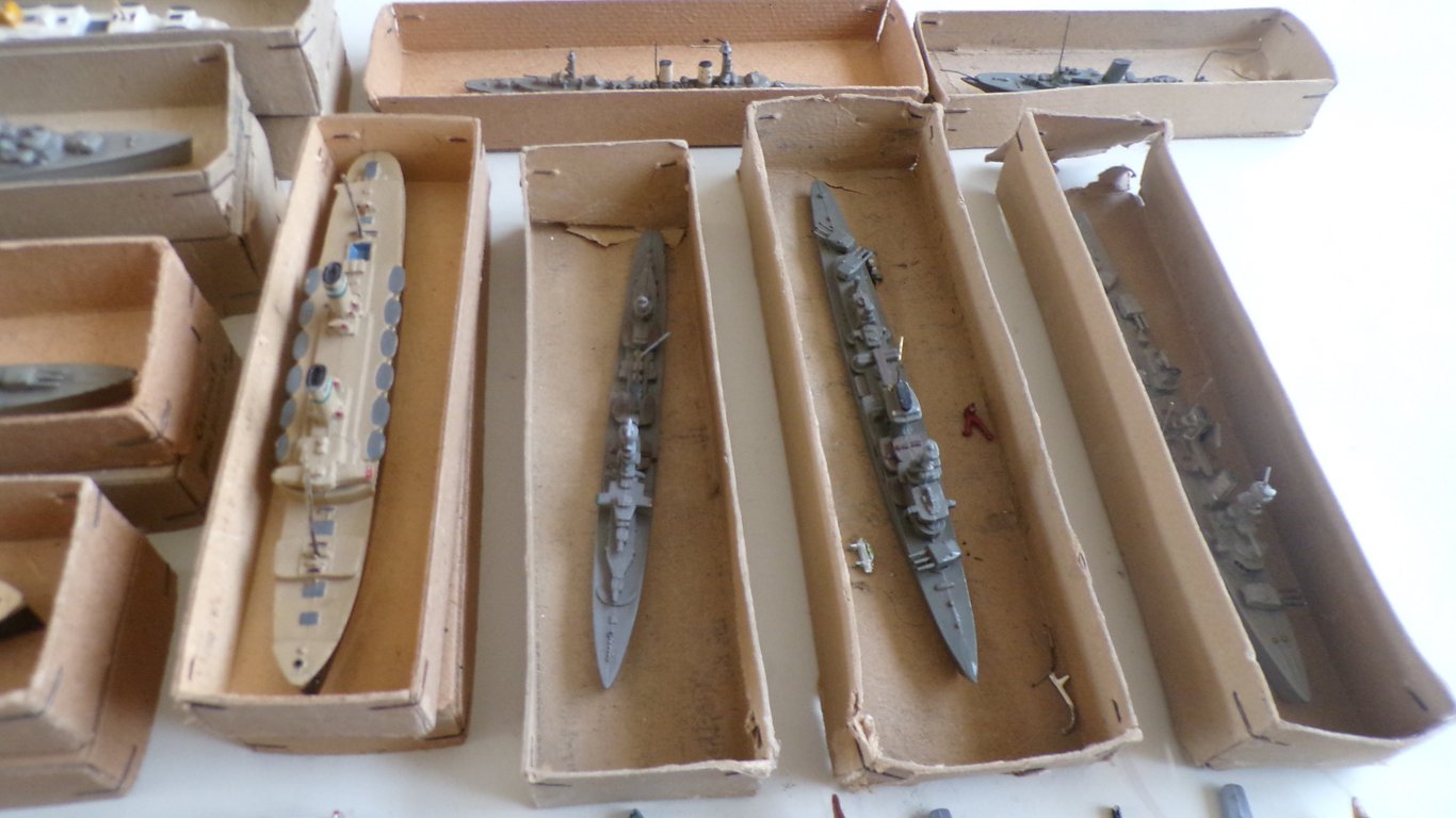 WWII 119x Wiking  tactical identification ships