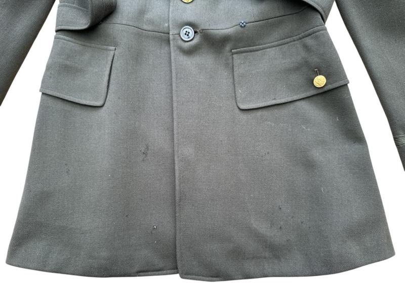 US WWII Class A Tunic Mountain Division Officer and Side Cap
