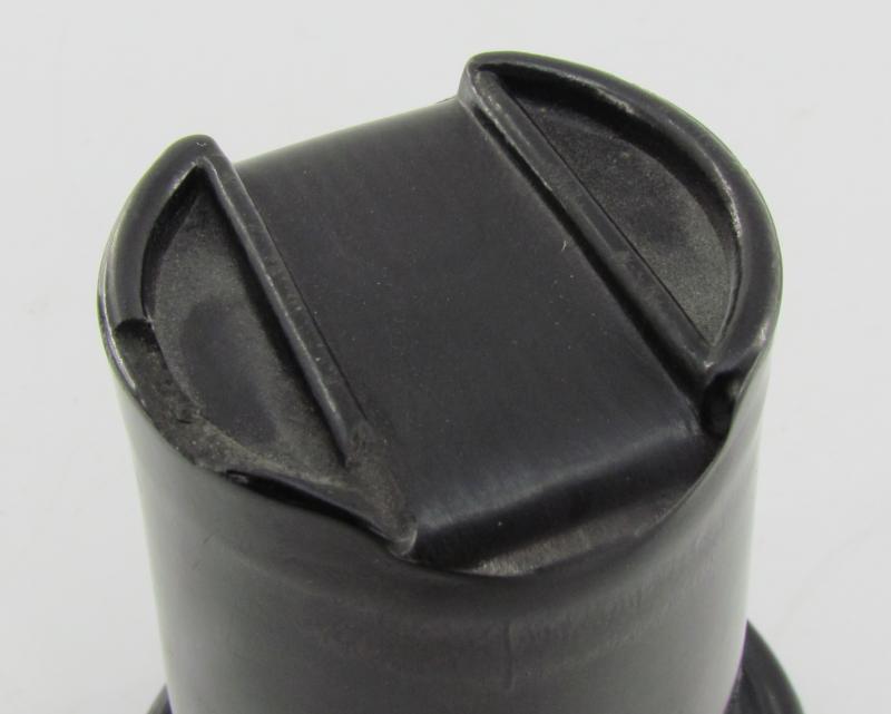 Wehrmacht  'Coconut' M31 Canteen and Cup 'H.R.E.43'