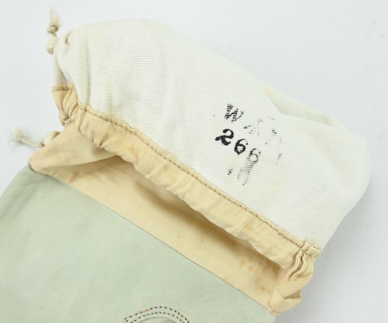 British WW2 Winter Mittens 1942