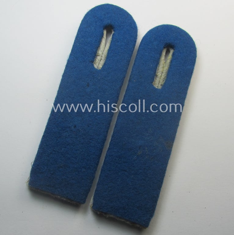 Later-war-period- and fully matching! - pair of neatly 'cyphered', WH (Heeres) officers-type shoulderboards as was intended for a: 'Leutnant des TSD o. Truppensonderdienst'