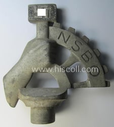 Attractive - and rarely found! - greyish-silver-toned and...
