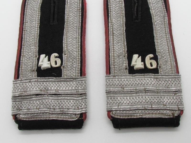 Wehrmacht Army (Heer) Panzer shoulder boards