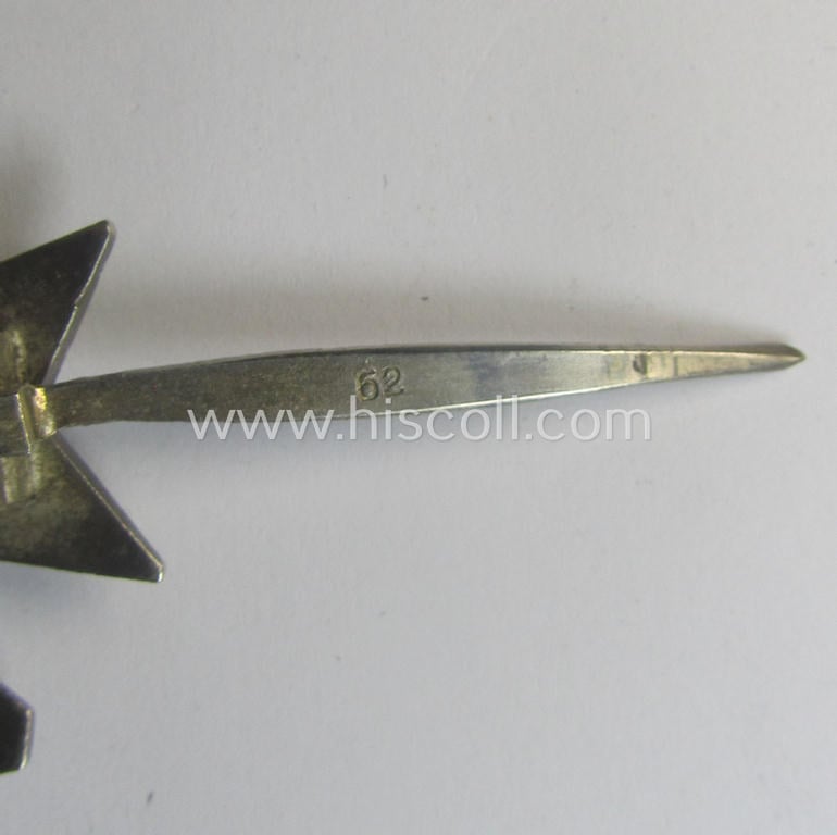 Truly 'vaulted', 'KvK 1. Kl. mit Schwn.' (being a maker- ie. '52'- ie. by: 'Gottlieb & Wagner'-) marked specimen that comes as moderately used as issued and/or found