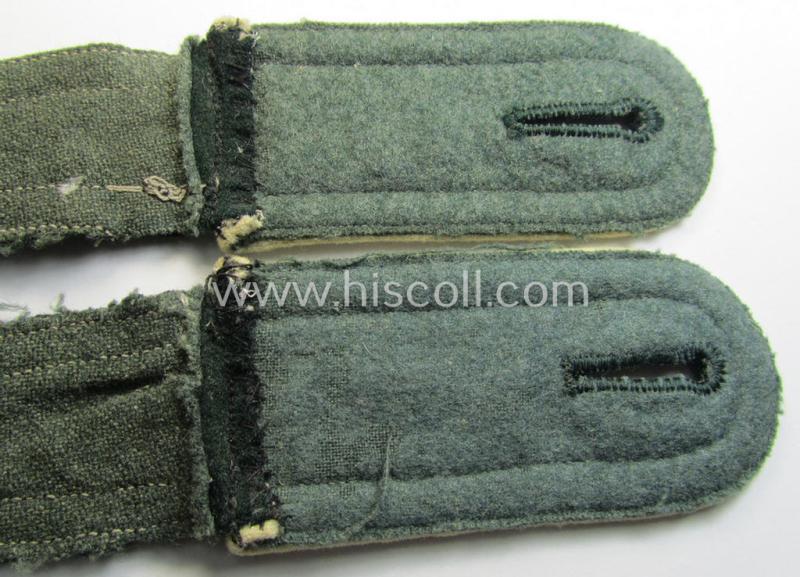 Attractive - and fully matching! - pair of WH (Heeres), pre- ie. early-war period- (ie. 'M36'- ie. 'M40'-pattern and/or rounded-styled) NCO-type shoulderstraps as was intended for an: 'Unteroffizier der Infanterie-Truppen'