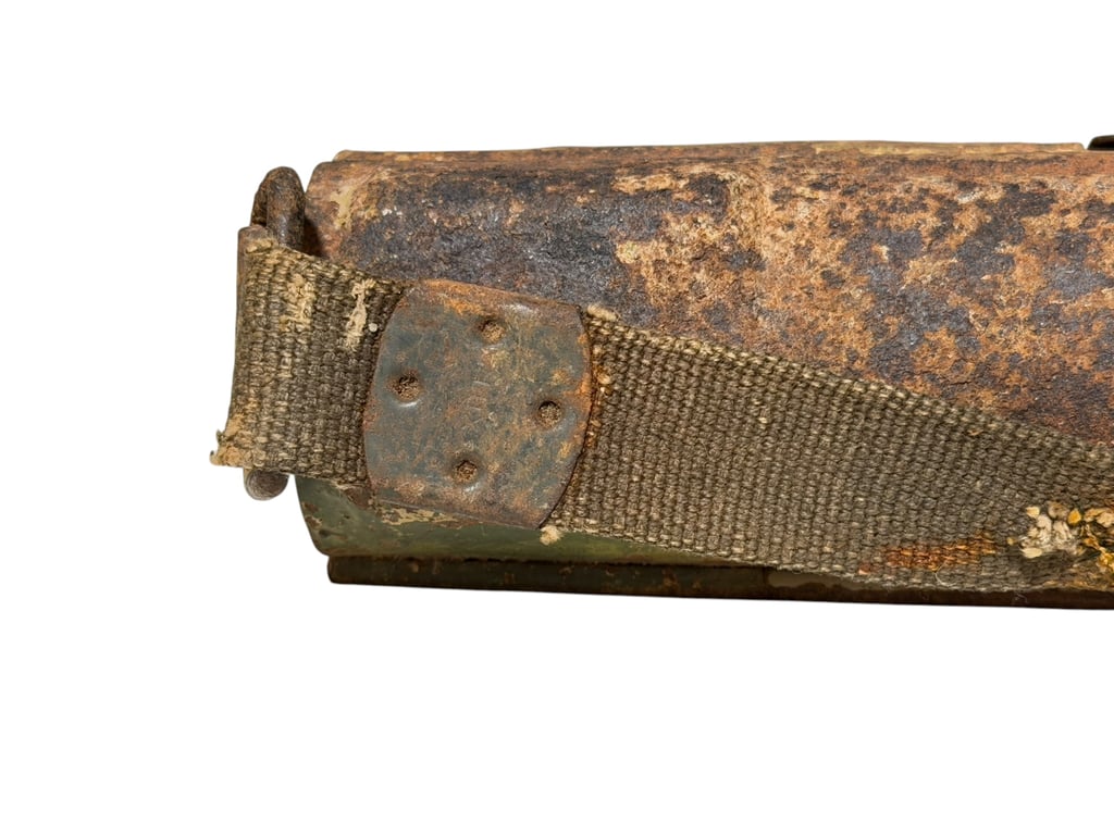 MG 42 Camouflaged Spare-barrel container