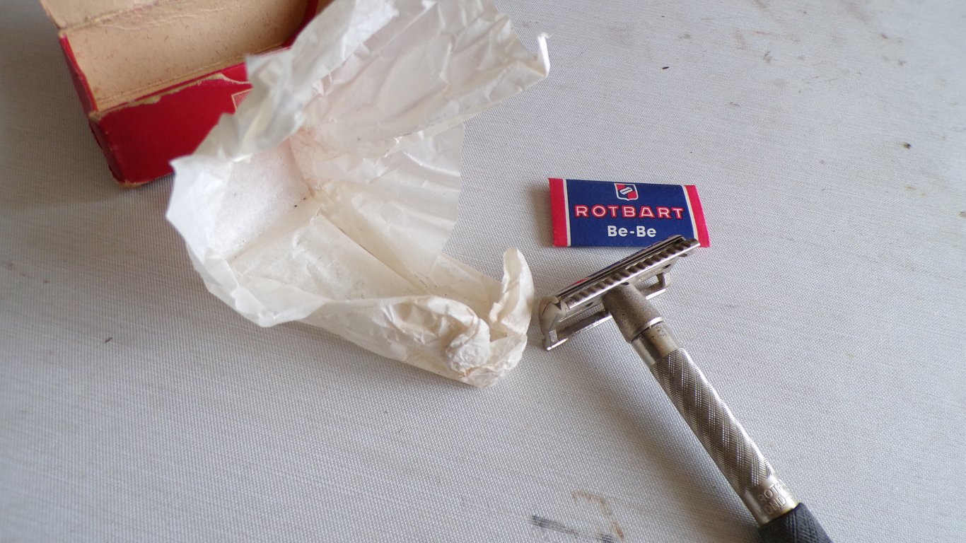 Rotbart Razor set (Zink knob Variant)