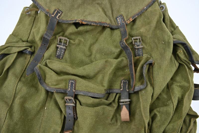 German WH Backpack with Frame