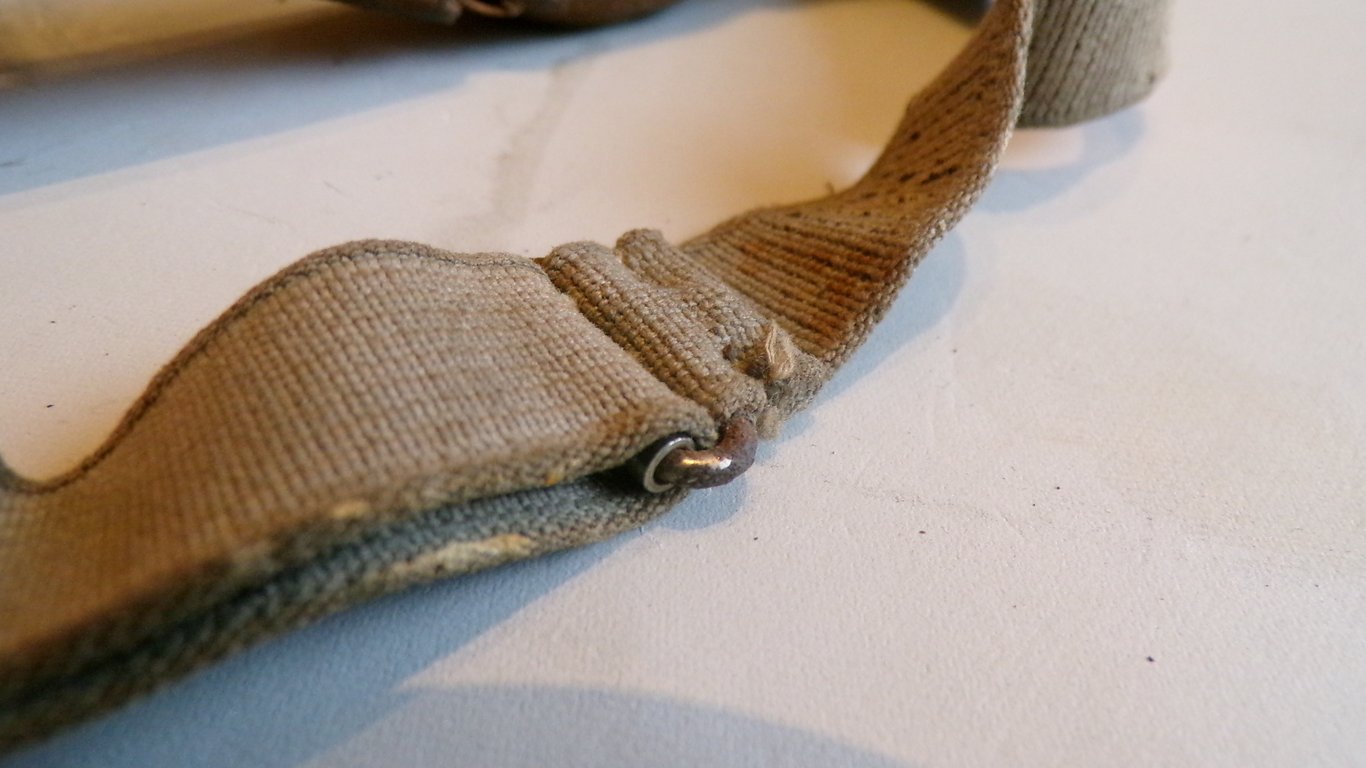 British RAF Mk VIII Flying Goggles – A.M Marked
