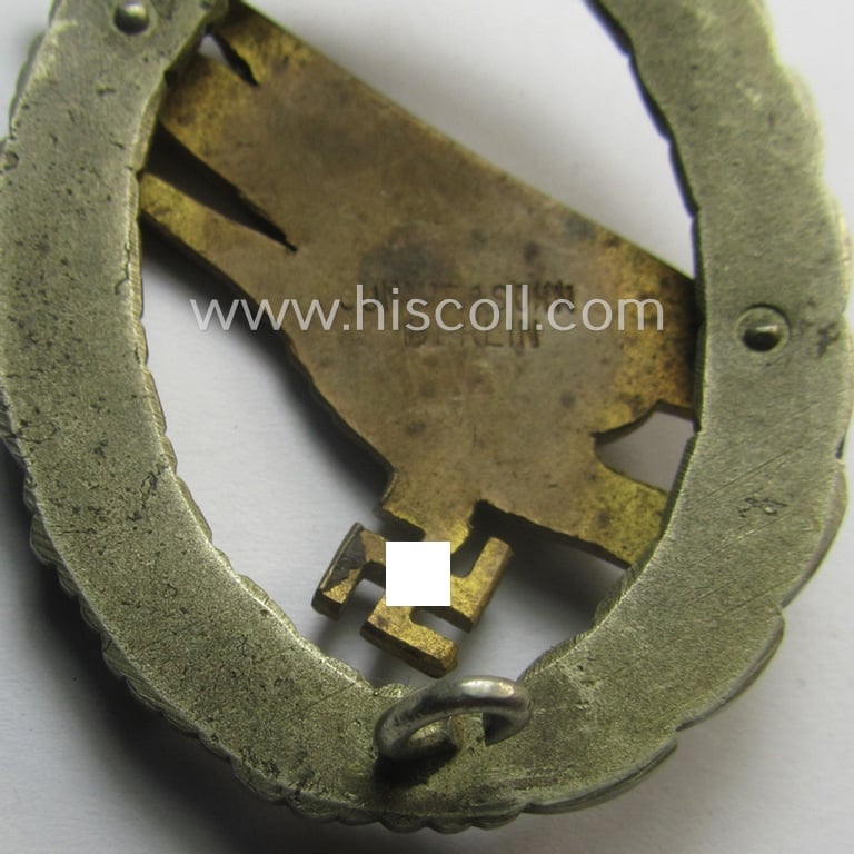Superb - and just moderately worn!  - WH (Luftwaffe) 'Fallschirmschützen-Abzeichen' being an early-war-period (and typical 'Tombak'- ie. 'Buntmetall'-based!) specimen by: 'Imme & Sohn'