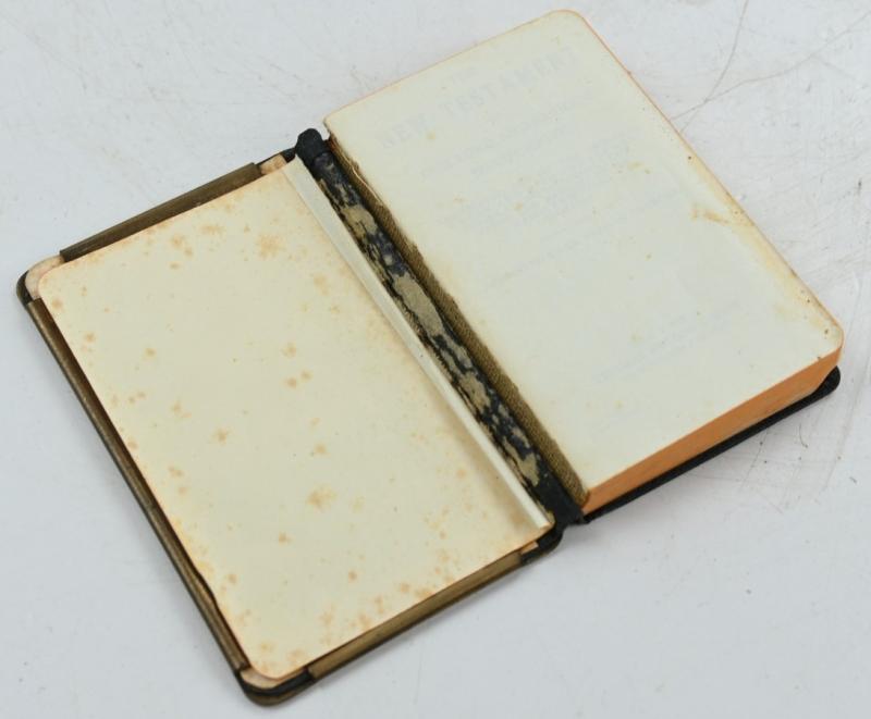 US WW2 Shield New Testament
