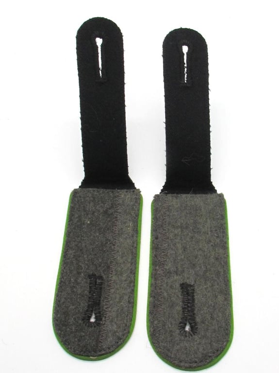 Waffen-SS Panzer Grenadier shoulder boards