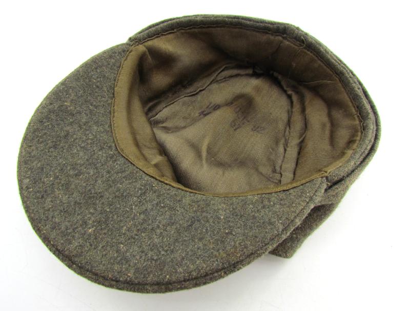 Wehrmacht (Heer) Officers field cap ‘Einheitsfeldmütze’with RBNr. 1944
