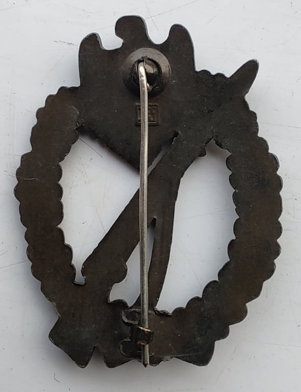 'Infanterie Sturmabzeichen in Bronze' being a maker marked 'JFS' -'Josef Feix u. Söhne'
